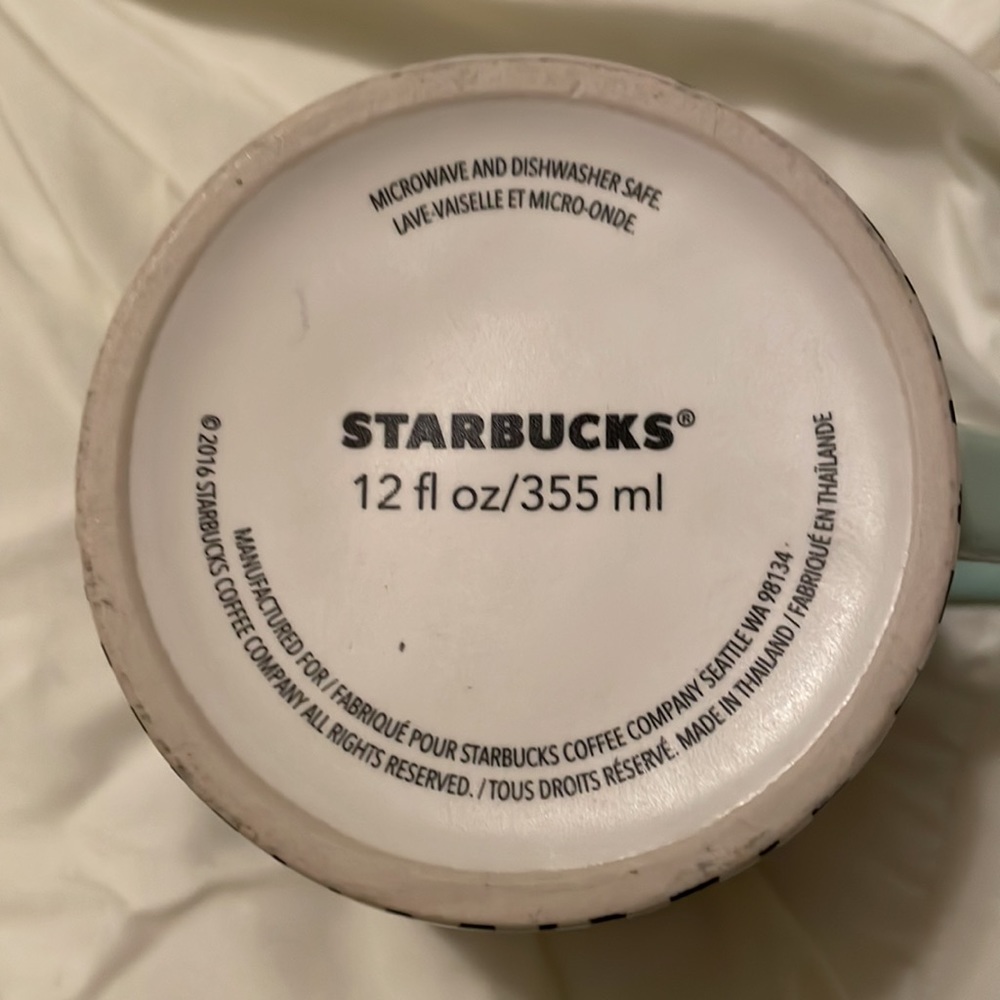 Starbucks Polar Bear Mug - Picture 5 of 5